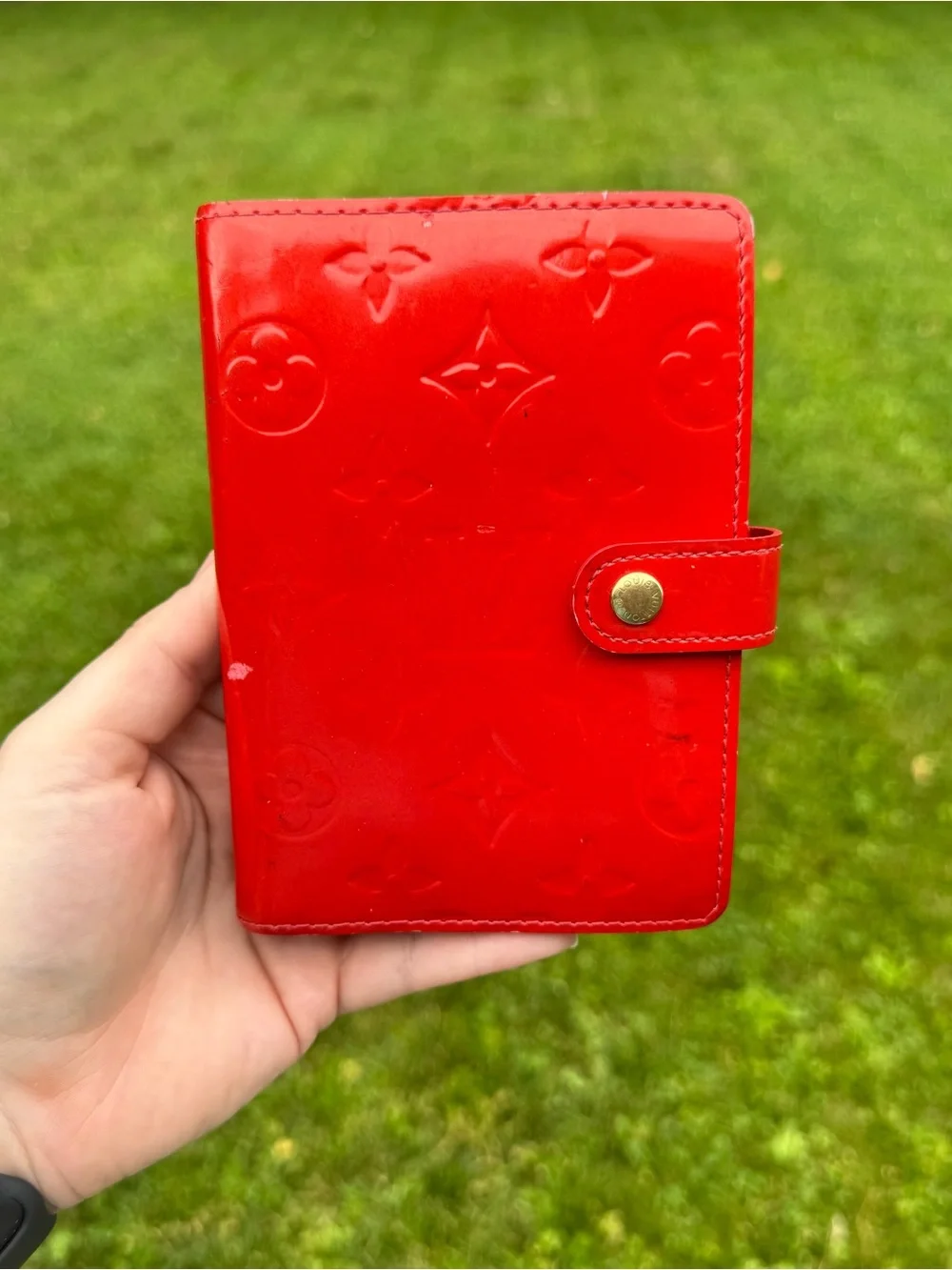 Louis Vuitton Red Vernis Agenda - PM